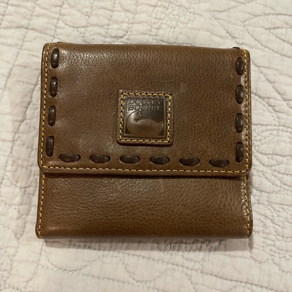 Dooney and Bourke wallet